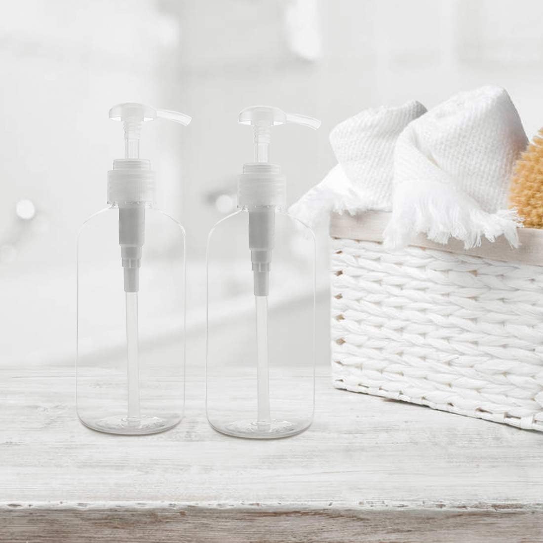 Pump Bottle Shampoo Pump Dispenser, Yebeauty Shampoo Bottles with Pump 10oz Clear Empty Plastic Empty Refillable Shower Bottle Dispenser 2 Pieces Containers with Travel Lock for Soap Cream Lotion Gel